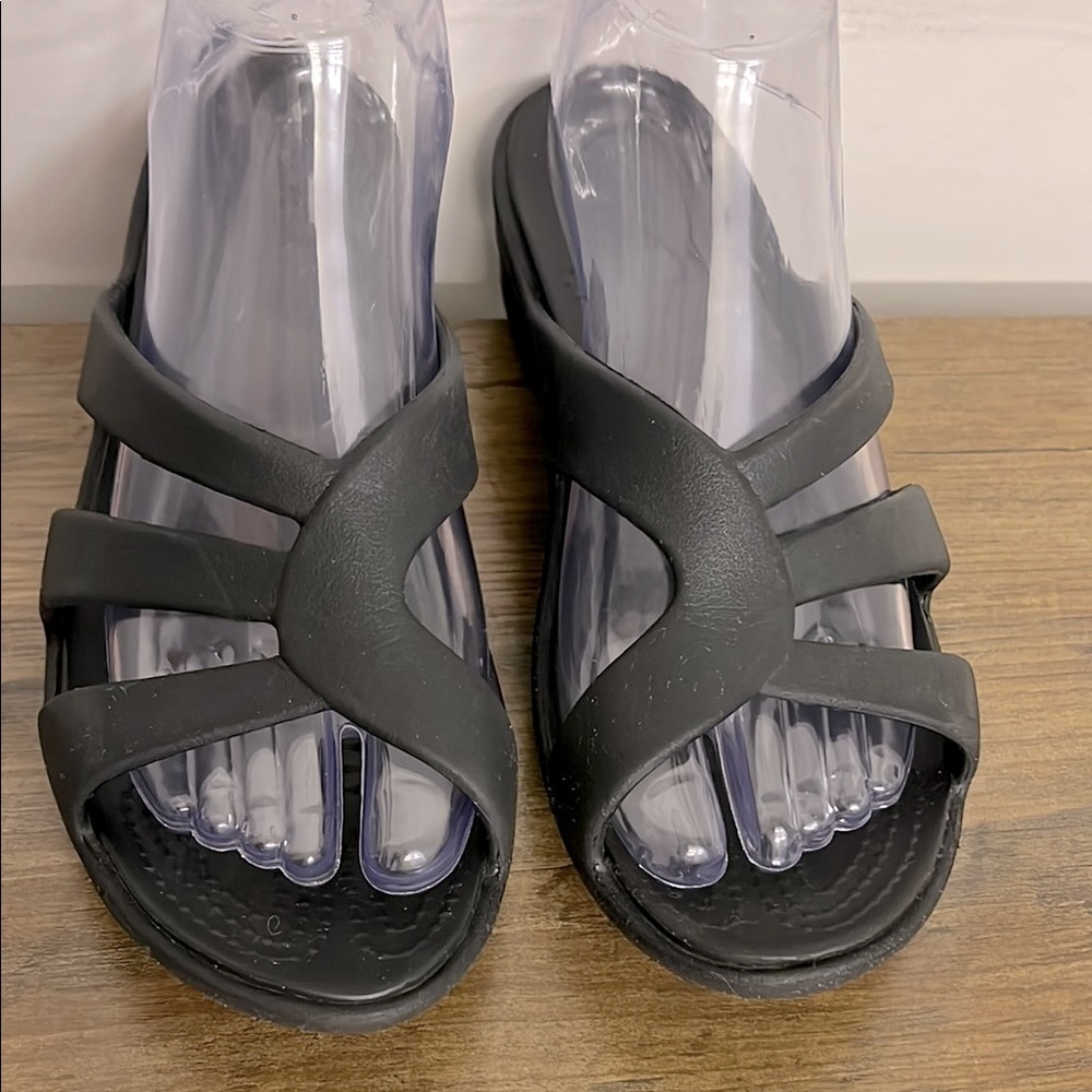 CROCS Black Slip-On Mules Slip-In Clogs Women’s Sz 7